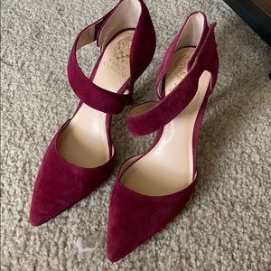 Vince Camuto wine suede heels! New!